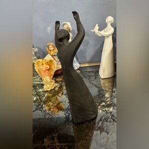 Royal Doulton Awakening Figurine Base in Black
